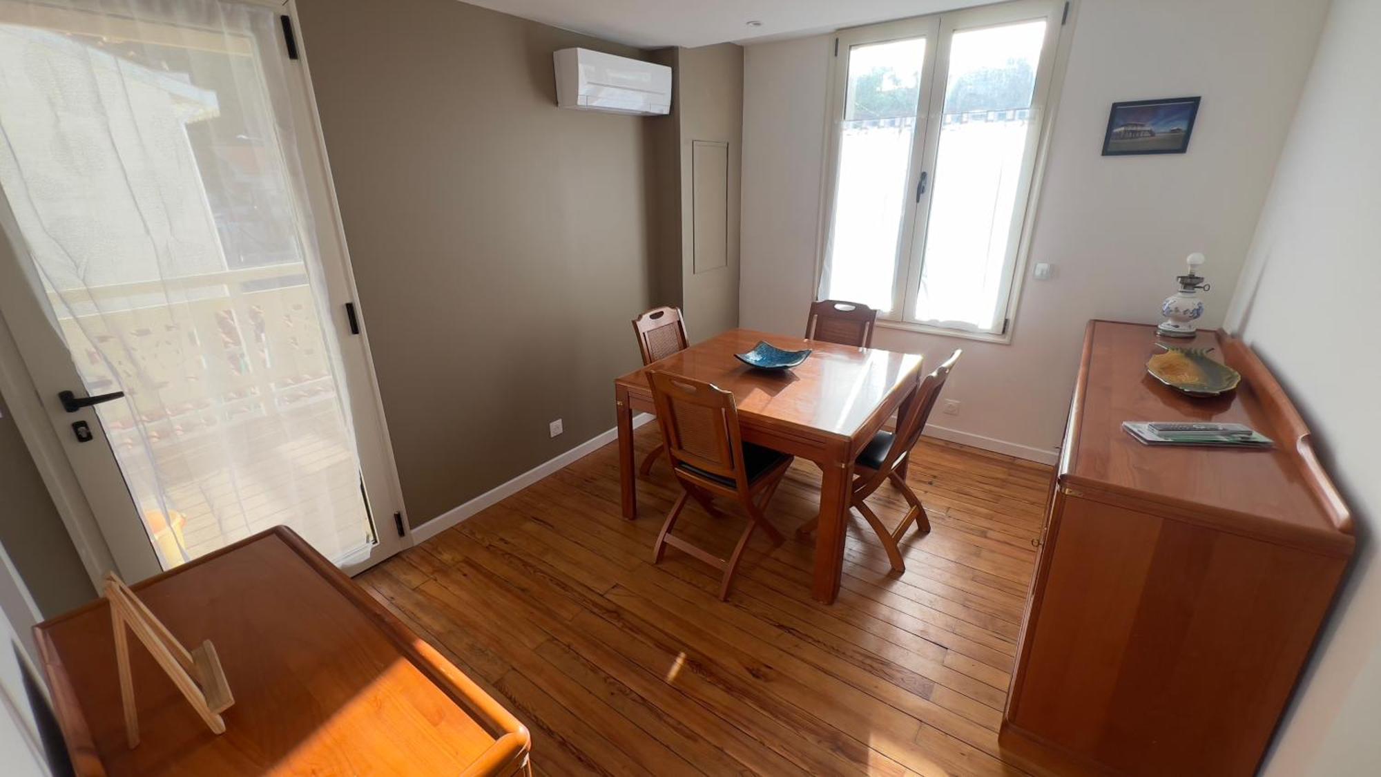 Appartement T5 110 M2 Climatise Neuf, A 3 Minutes Des Plages, Des Rues Pietonnes Аркашон Екстер'єр фото